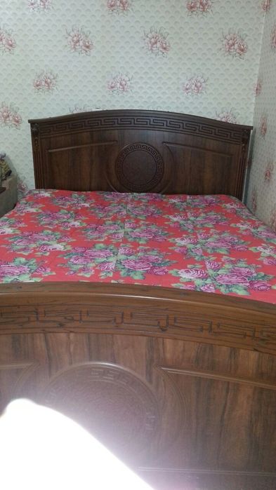 Срочно центр Квартира Чиланзар торговый центр 2/2/4 400$