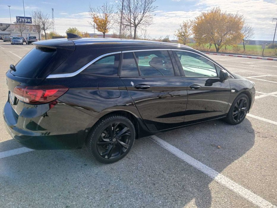 Opel Astra Sports Tourer+