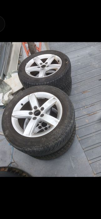 Vând jante  R16 audi