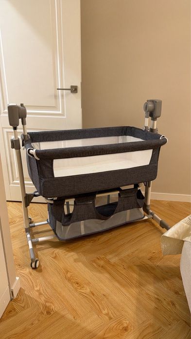 Кровать детская с автоукачиванием