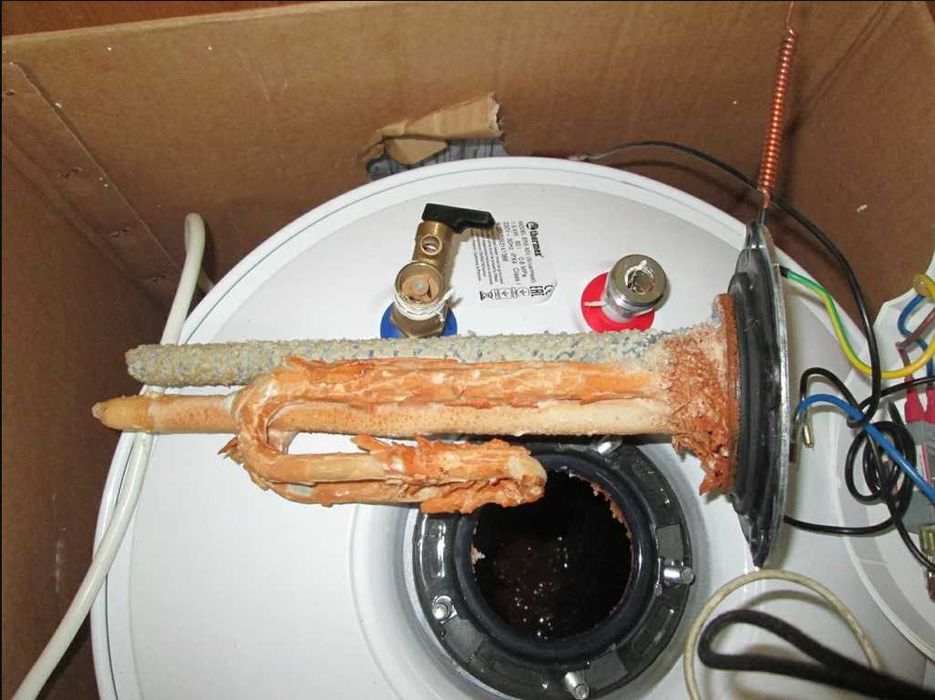 Чистка аристонов, ремонт аристонов, ремонт водонагревателя