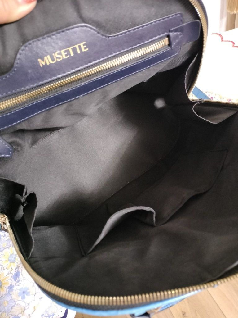 Vând Geanta Musette