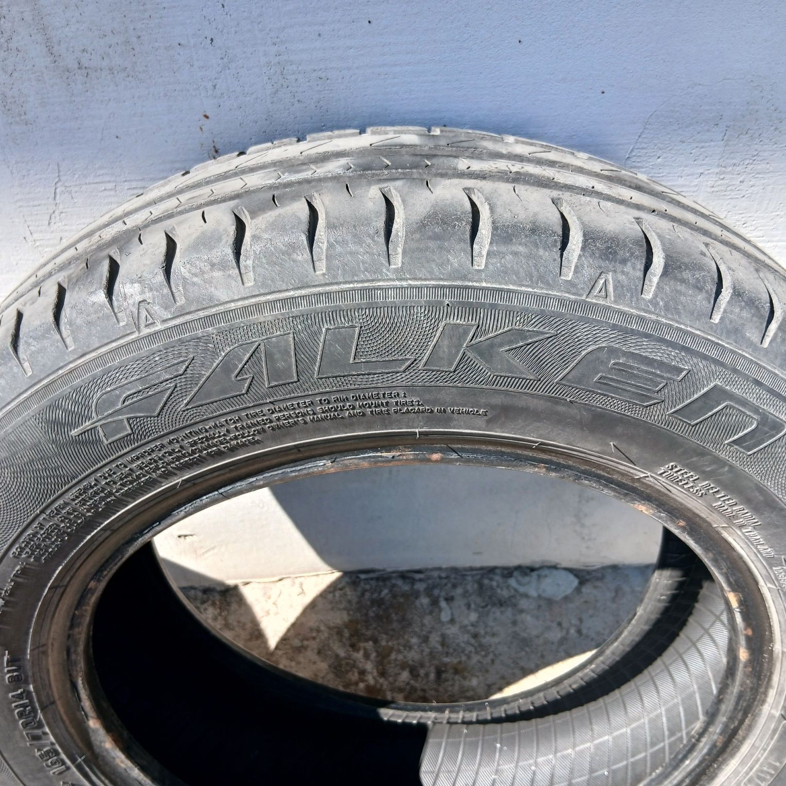 Летни гуми 165/70/14 Falken