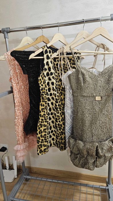 Официални рокли S