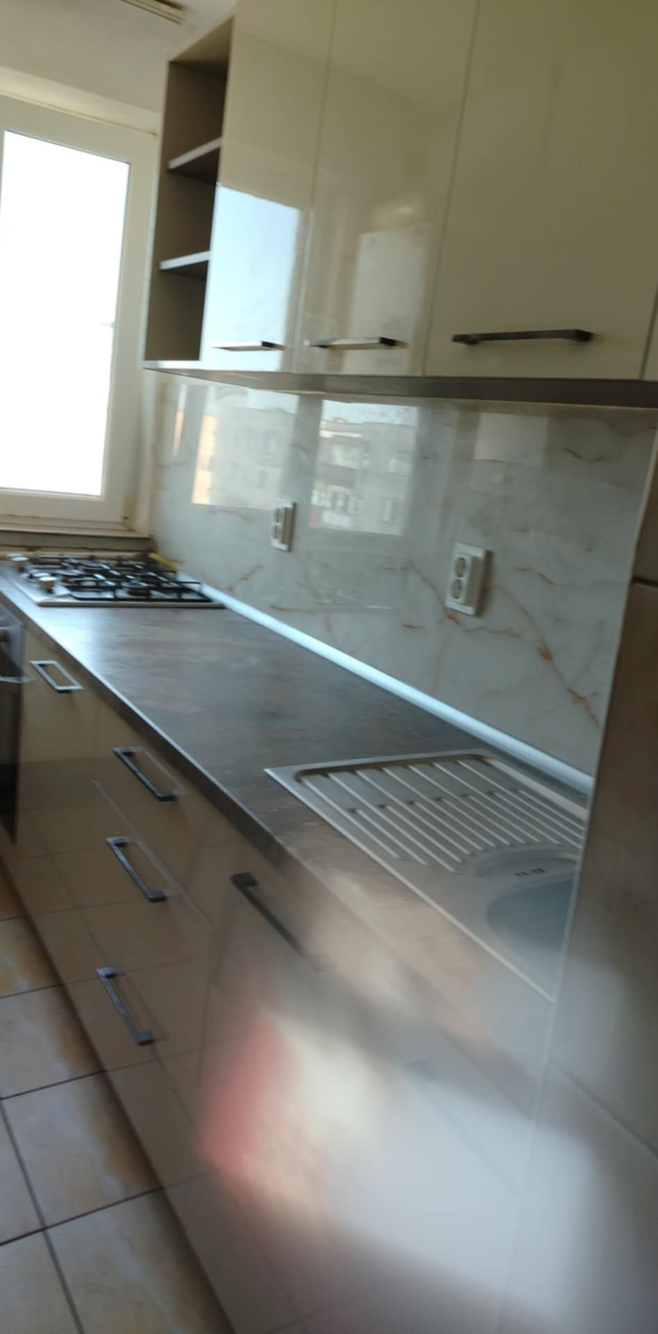 Ofer spre inchiriere apartament cu 2 camere!