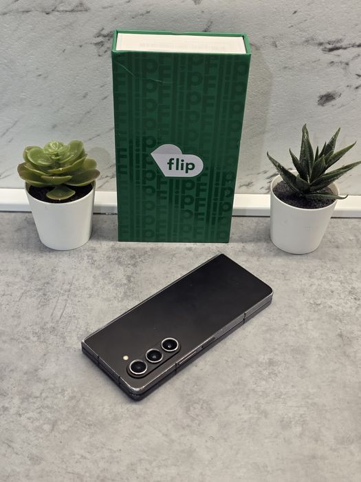 Samsung Galaxy Fold 5 5G ~ 512GB ~ black