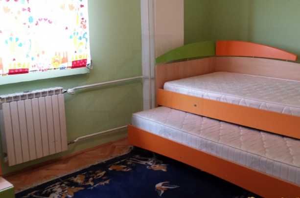 Дава се под наем Тристаен апартамент в Пловдив, Кършияка - 88 кв.м за 260.1 € - Снимка #3