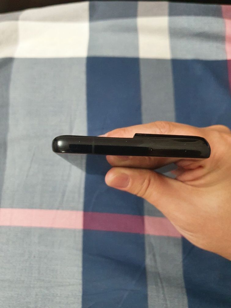 Srochna Sotiladi Samsung Galaxy S21 Ultra 5G 12/256GB Black Flagman