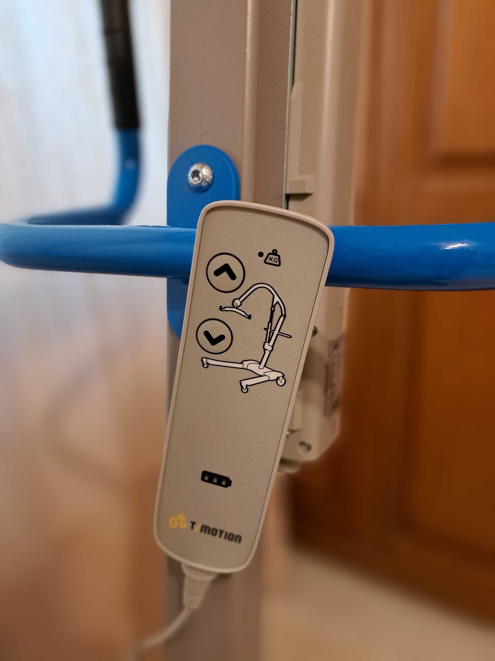 Dispozitiv ridicare pacienti actionare electrica TiMOTION Muevo RI822