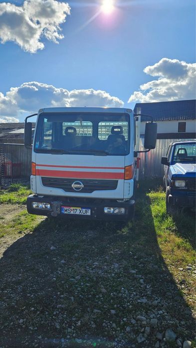 Nissan Atleon autobasculanta 3,5t 3.0d 2007