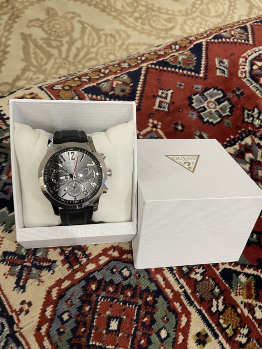 Мужские часы от guess