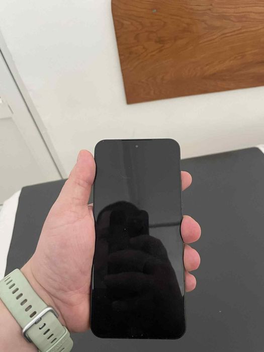 Xiaomi 15 nou negru