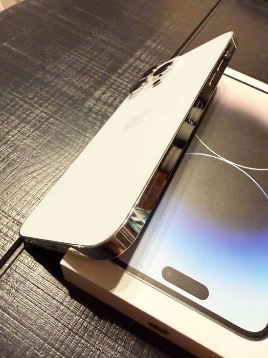 iPhone 14 pro Max 128GB liber de retea + 2 huse CADOU