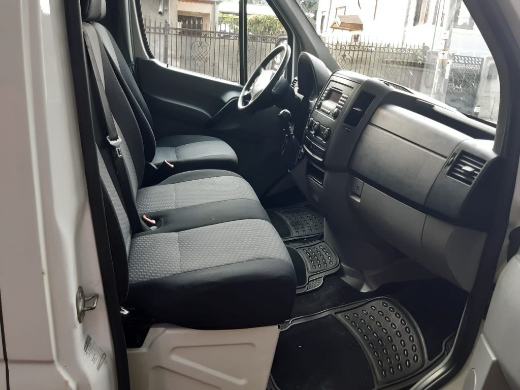 Autoutilitara VW Crafter/2.0 diesel/136 CP