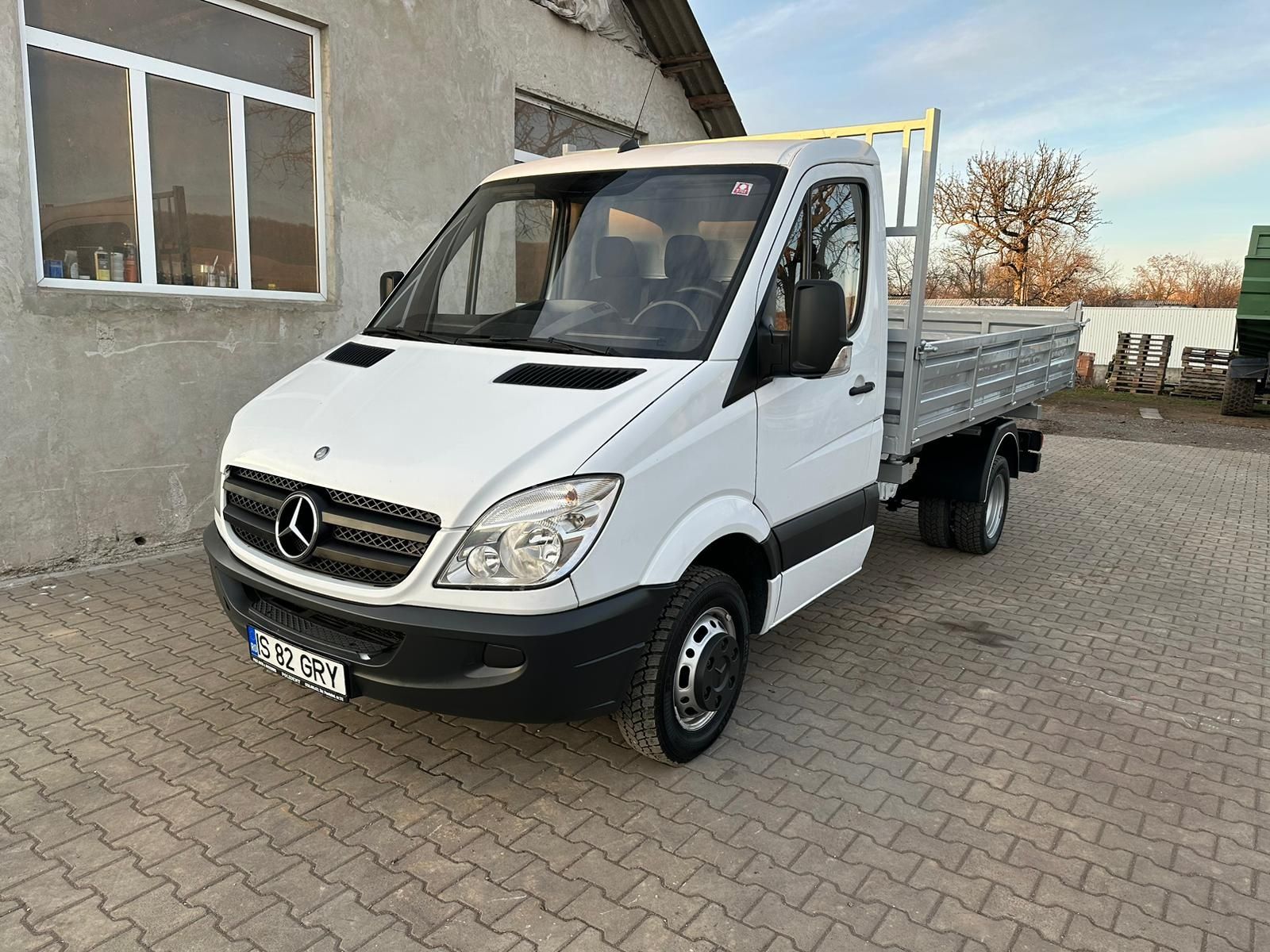 Mercedes sprinter