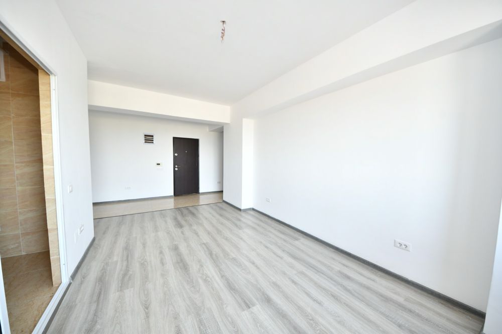 Închiriez apartament 2 camere,  italian Rezident