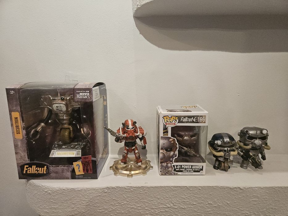 Set figurine Star Wars, Fallout si nu numai.