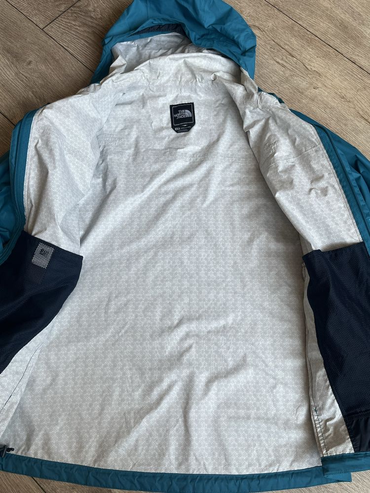 The North Face : DryVent Jacket - размер М/Л Оригинал