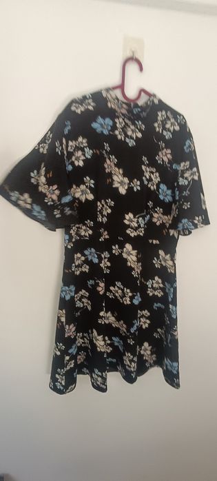 Дамска Рокля на Lofty Manner