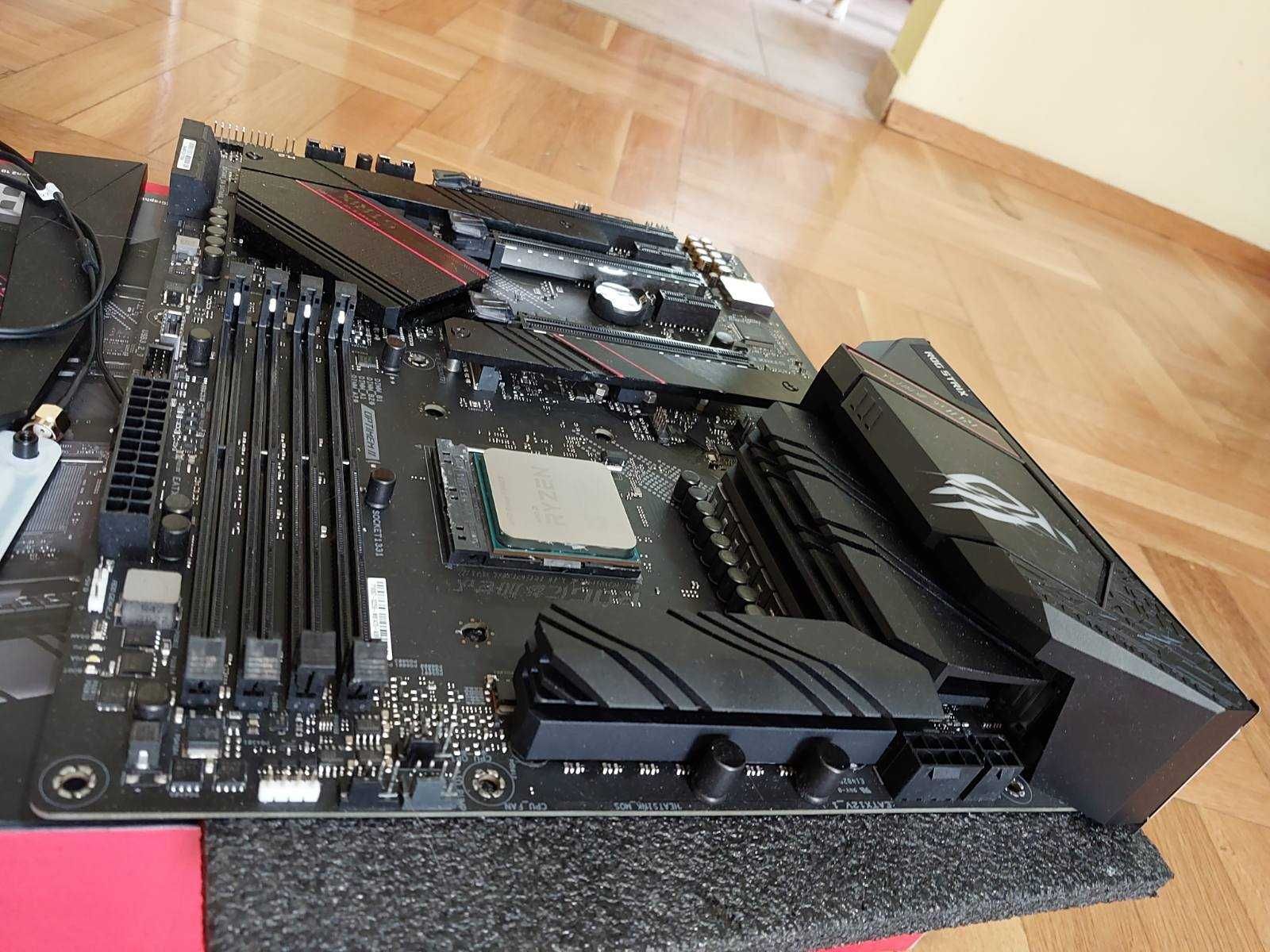 AMD Ryzen 7 5700X + Asus ROG StriX B550-E Gaming Wi-Fi