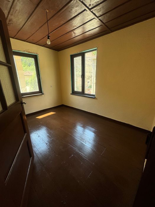 Продава се Къща в с. Бели Осъм, Област Ловеч - 140 кв.м за 386 €/кв.м - Снимка #8