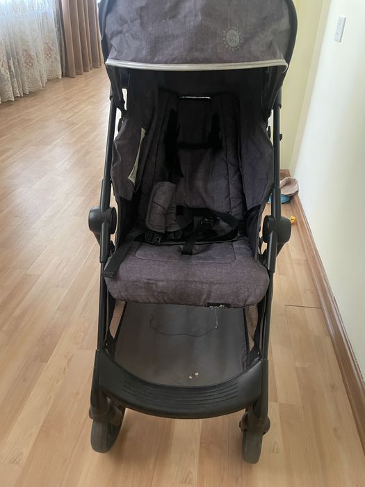 Коляска прогулочный