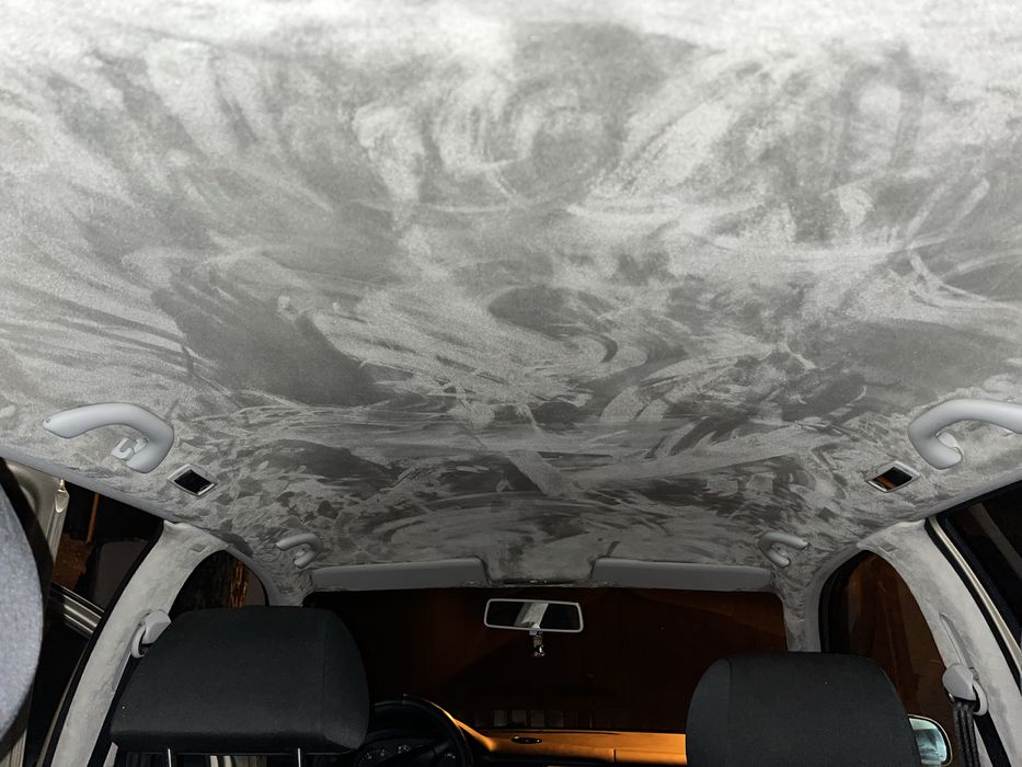 Retapitare plafon auto/ plafon instelat si lumini ambientale