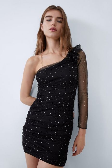 Черна парти рокля Zara по тялото