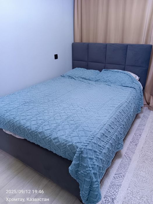 Продам кровать почти новый