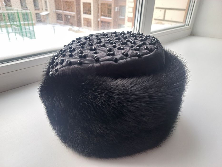 Норковая шапка в идеальном состоянии