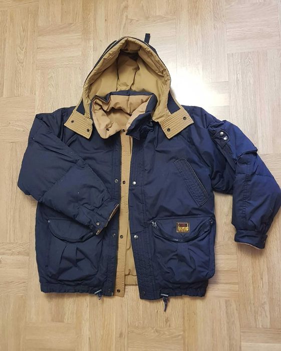 Пуховик двусторонний р.48-52