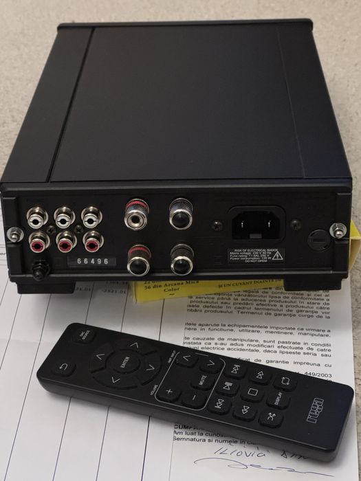 Rega amplificator integrat iO, stare excelenta