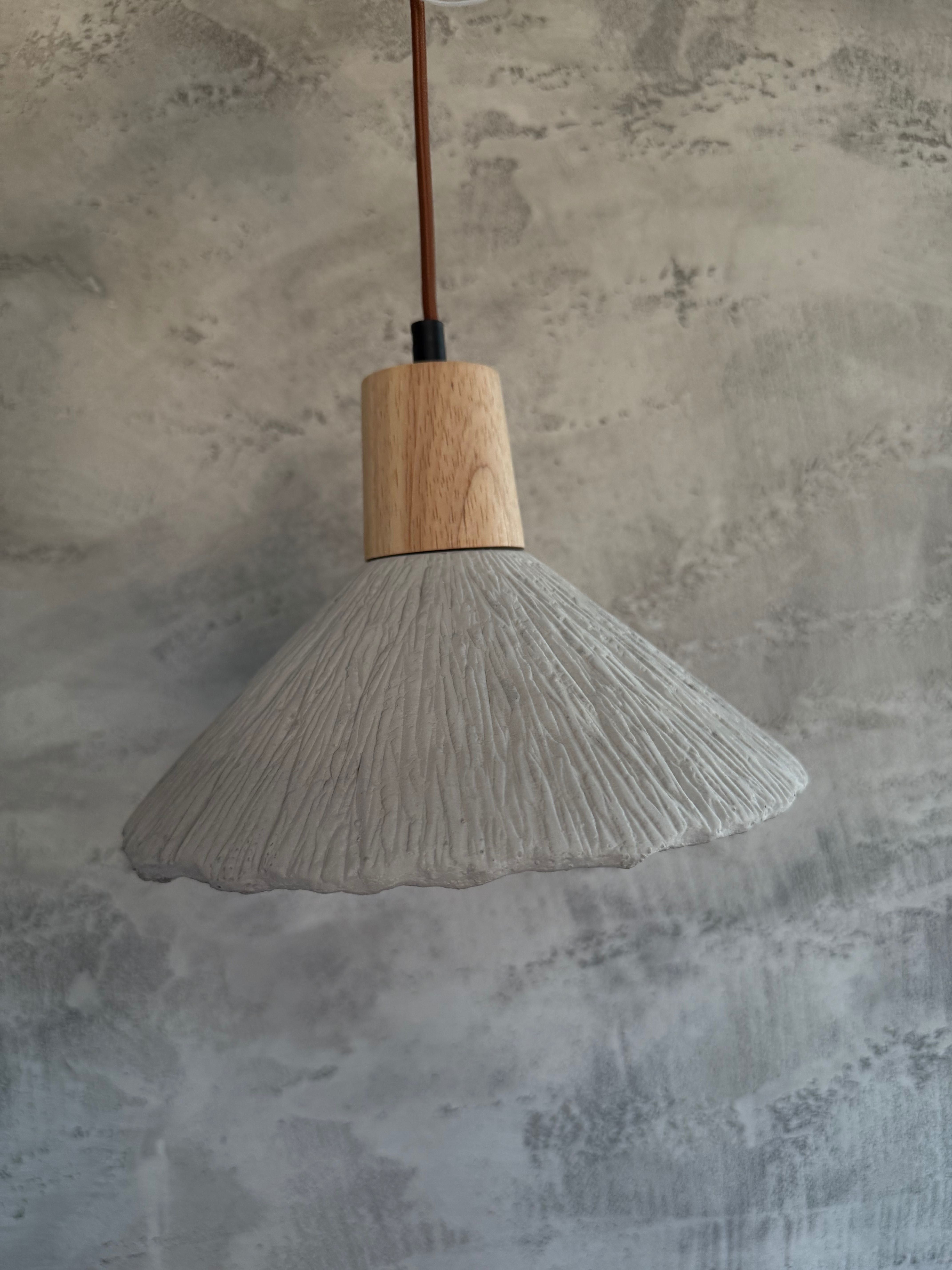 Дизайнерска Лампа Wabi Sabi камък