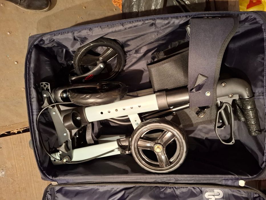 Инвалидная коляска