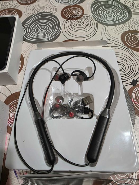 Samsung Galaxy S20 FE  RAM6GB  128GB