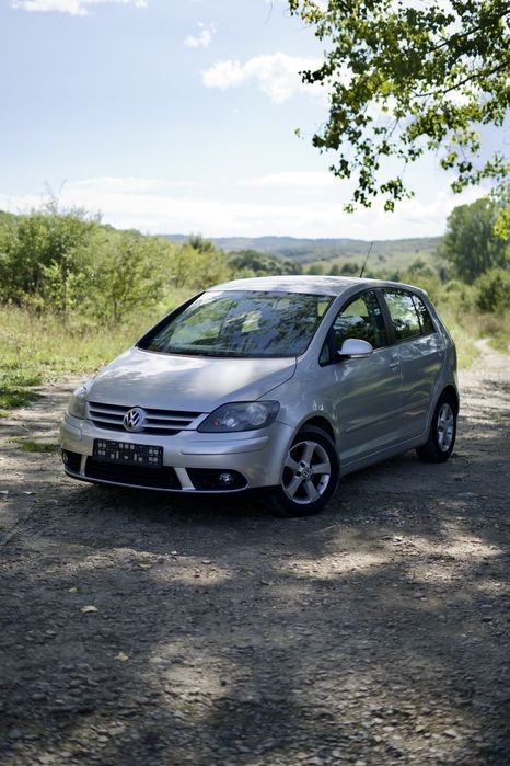 Vand Golf Plus 1.4 benzina INMATRICULAT RO 123852KM