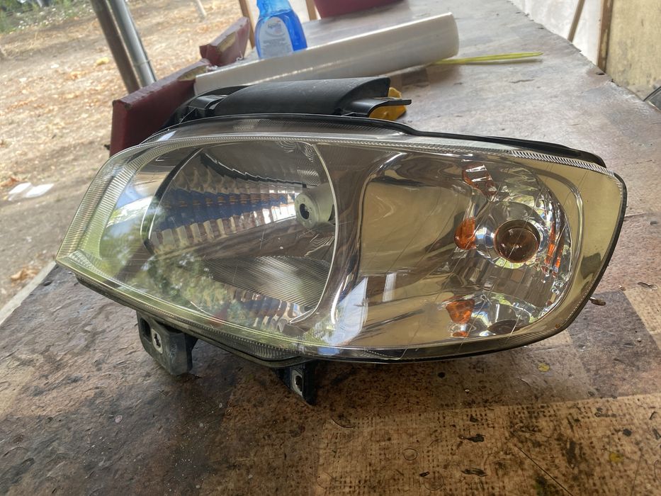 Ляв фар за сеат ибиза кордоба