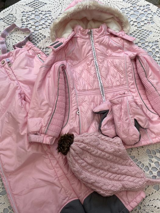 Комбинезон Chicco , зимний на девочку  8л