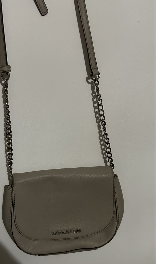 Vand geanta michael kors