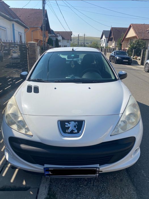 Peugeot 206+ an fabricație 2011