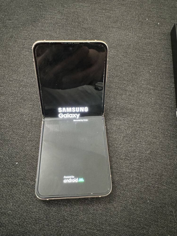 Samsung Galaxy Z Fold4