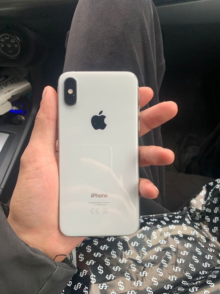 Iphone Xs гб512