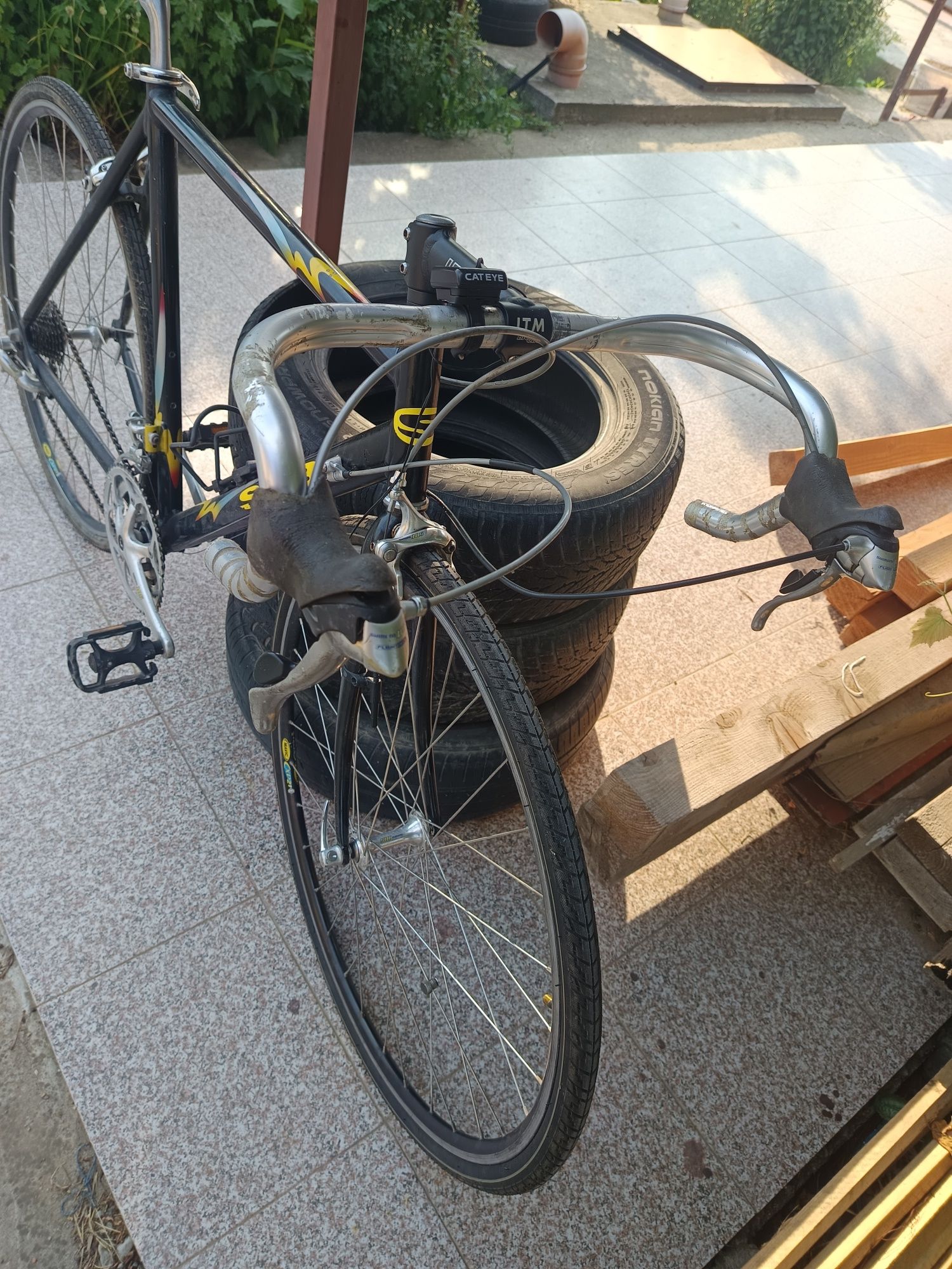 Bicicleta cursiera marca sab, cauciucuri noi, schimba bine, frane bune