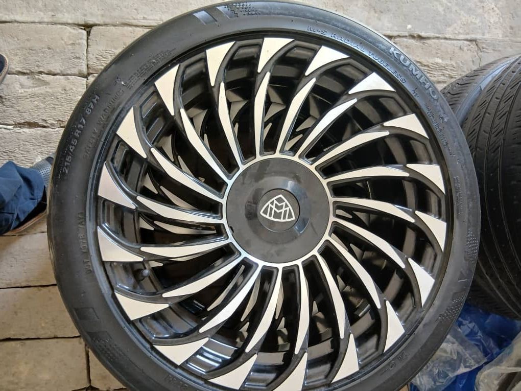 Maybach diska R17