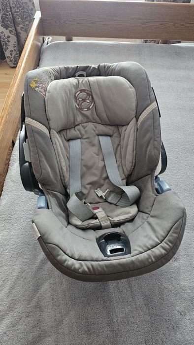 Vând scoica Cybex Aton 4