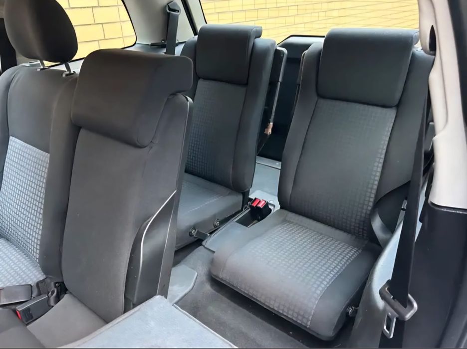 Opel Zafira 2.0 tdi 7 locuri