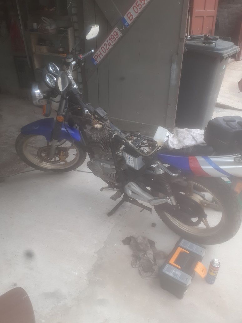 Motocicleta /first bike/200cc