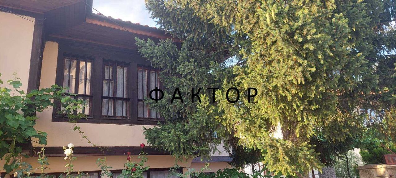 Продава се Къща в Карлово - 160 кв.м за 657 €/кв.м - Снимка #3