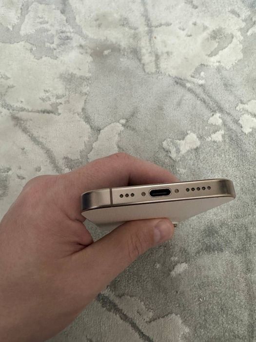 iPhone 16 pro desert 256 sim
