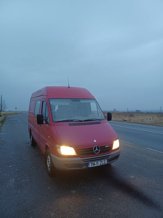 Vând microbuz Mercedes sprinter